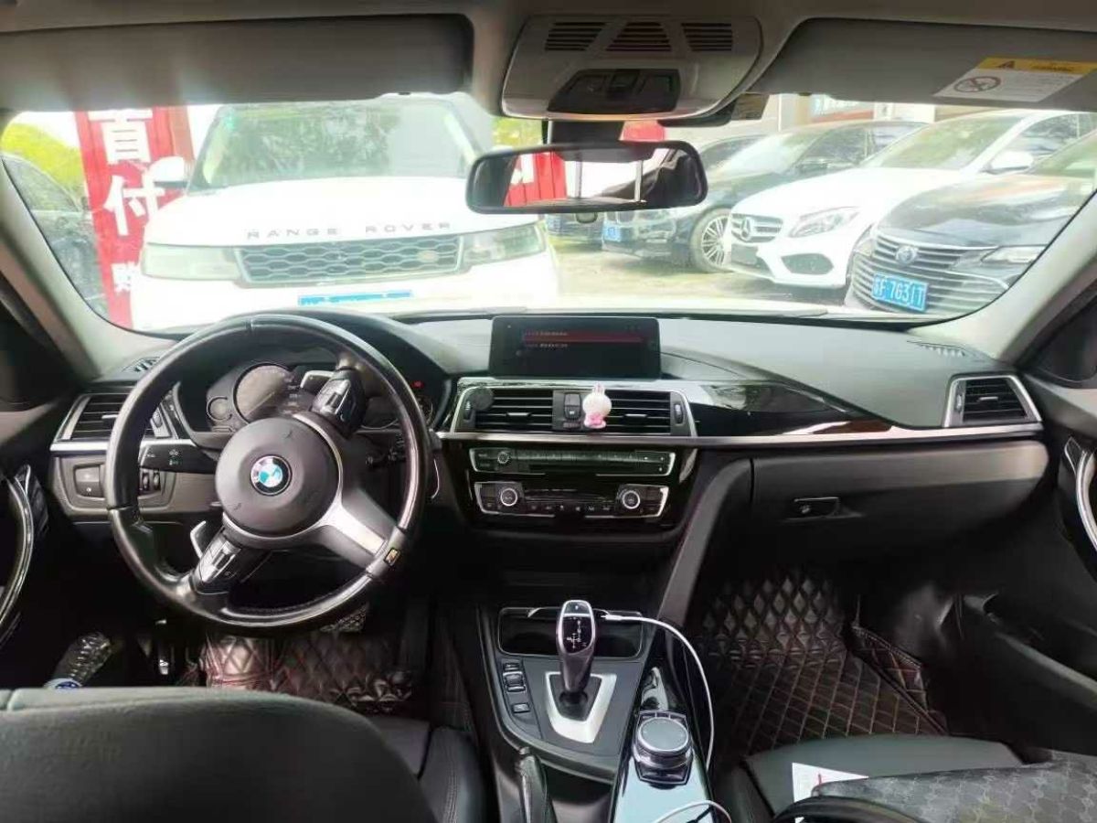 寶馬 寶馬3系  2019款 320Li xDrive 2.0T 時(shí)尚型圖片