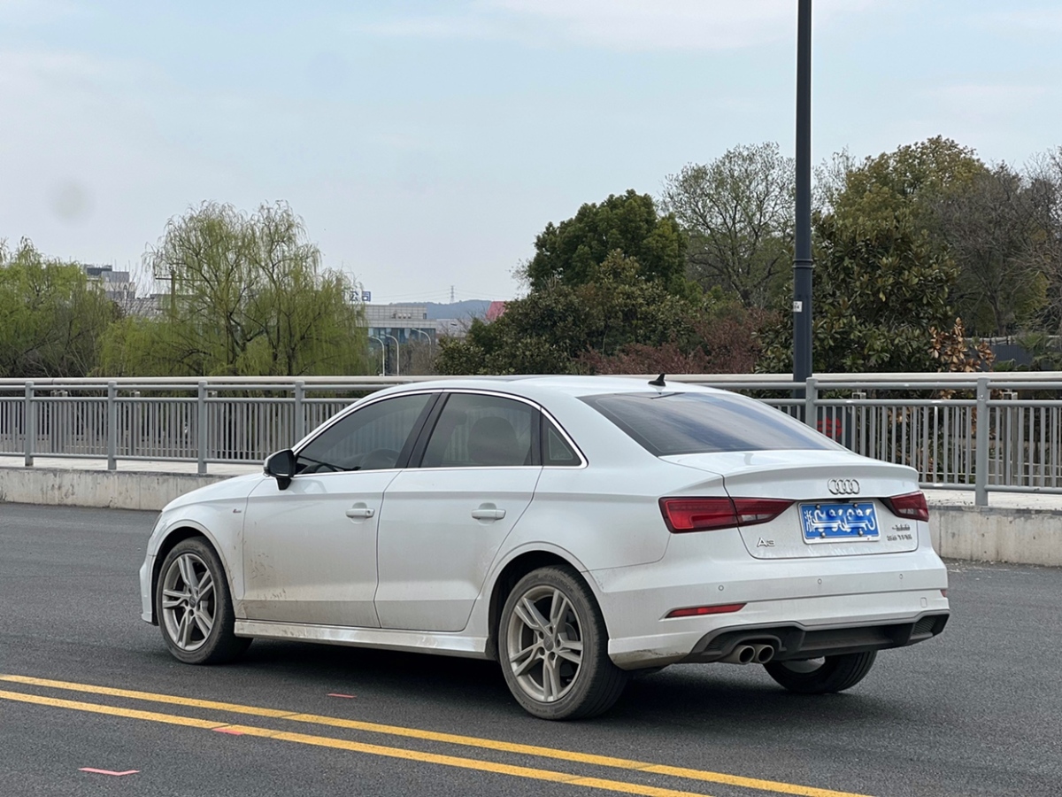 奧迪 奧迪A3  2020款 Limousine 35 TFSI 時(shí)尚型圖片