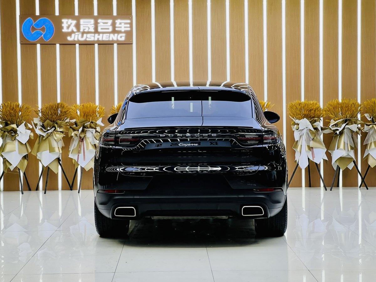 保時(shí)捷 Cayenne  2019款 Cayenne Coupé 3.0T圖片