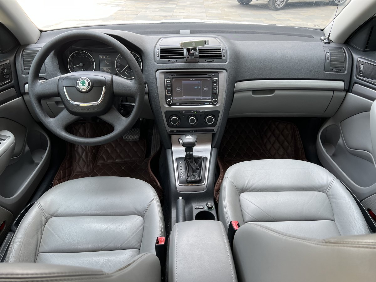 斯柯達(dá) 明銳  2010款 1.4TSI DSG逸俊版圖片