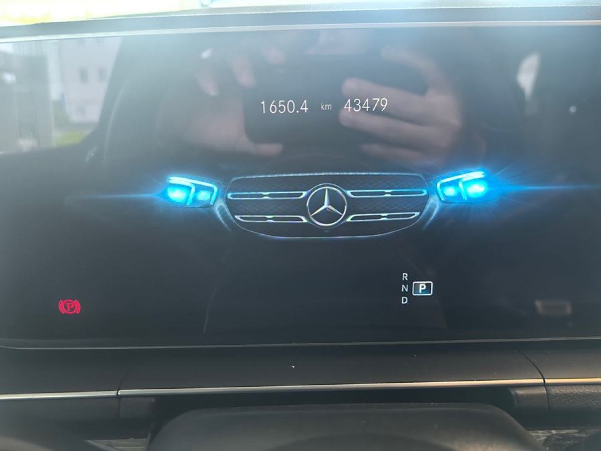 奔馳 奔馳GLE  2023款 GLE 350 4MATIC 時(shí)尚型圖片