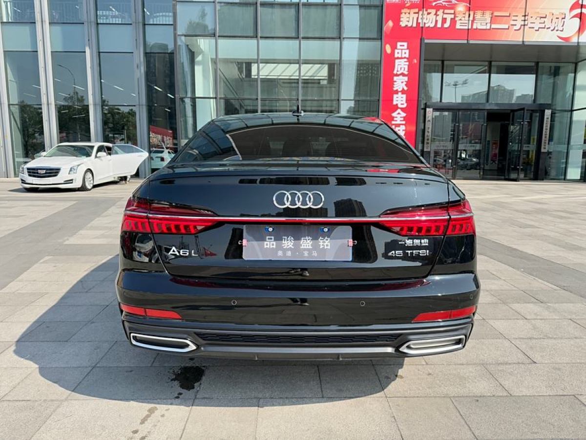 奧迪 奧迪A6L  2021款 45 TFSI 臻選動(dòng)感型圖片