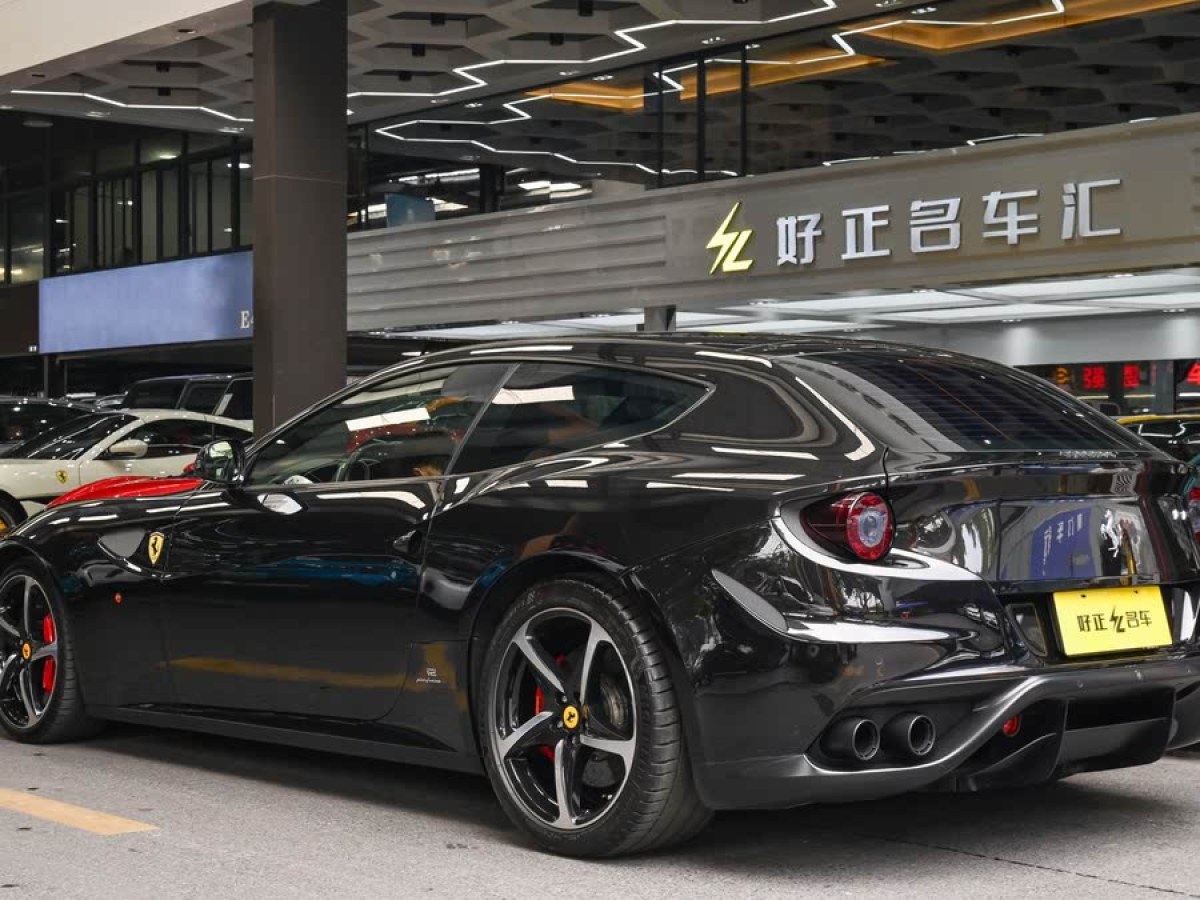 法拉利 FF  2012款 6.3L V12圖片