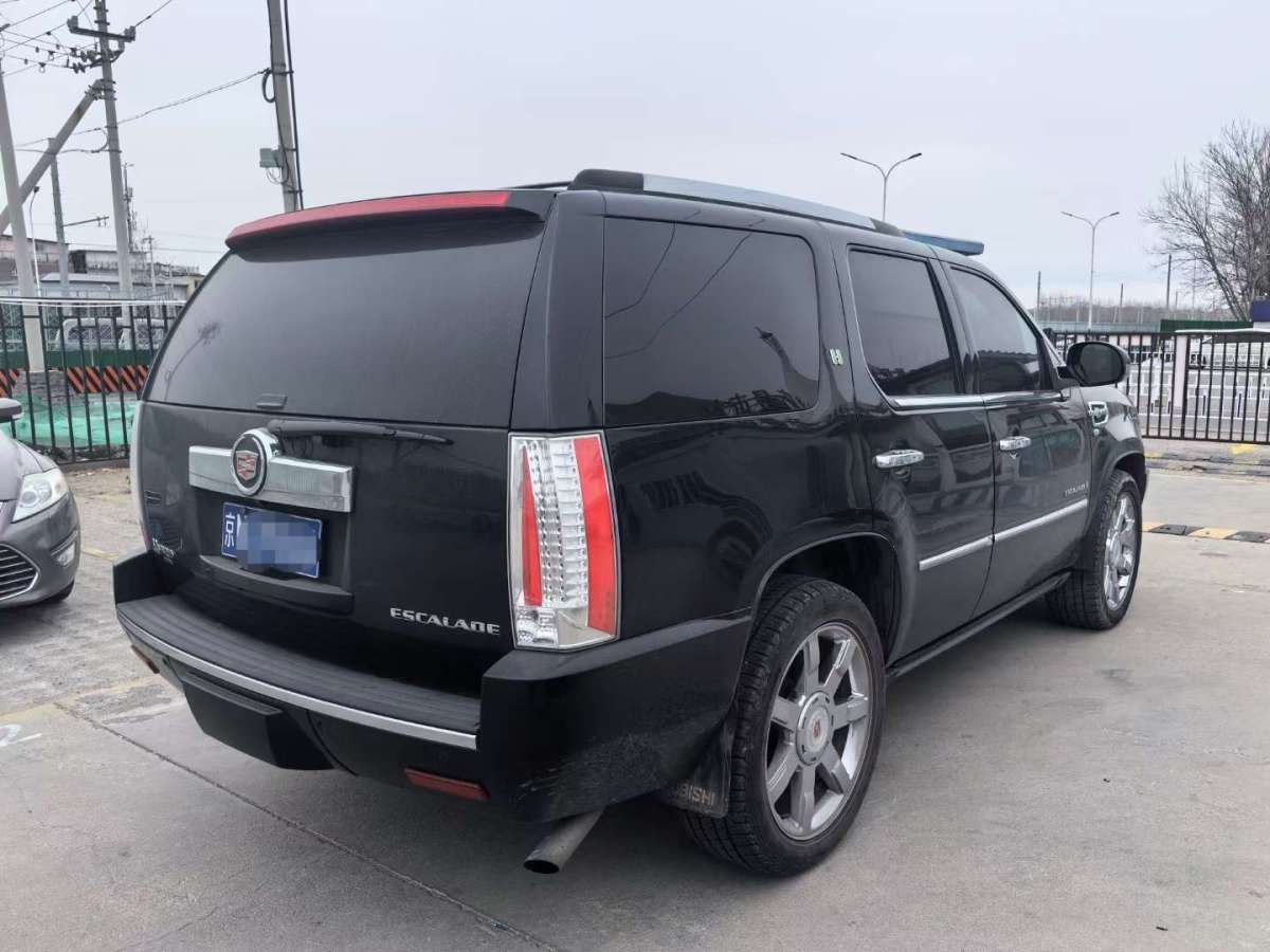 2010年6月凯迪拉克 凯雷德ESCALADE  2010款 6.0 Hybrid