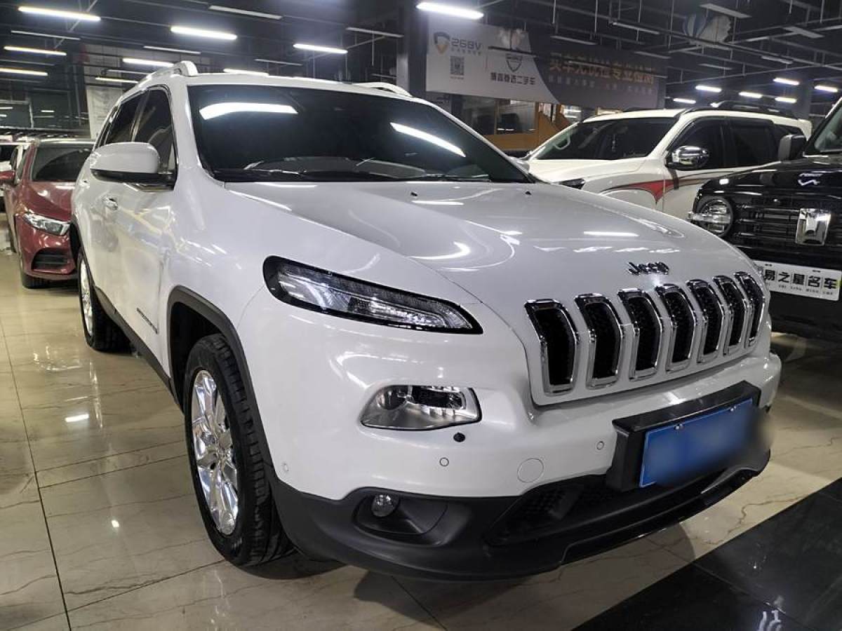 Jeep 自由光  2014款 2.4L 豪華版圖片