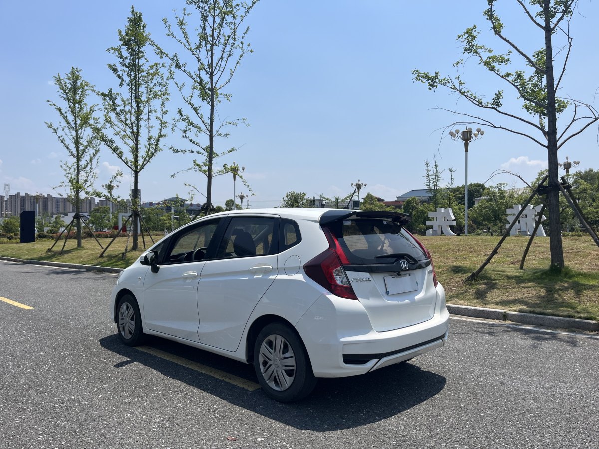 本田 飞度  2018款 1.5L CVT舒适版图片