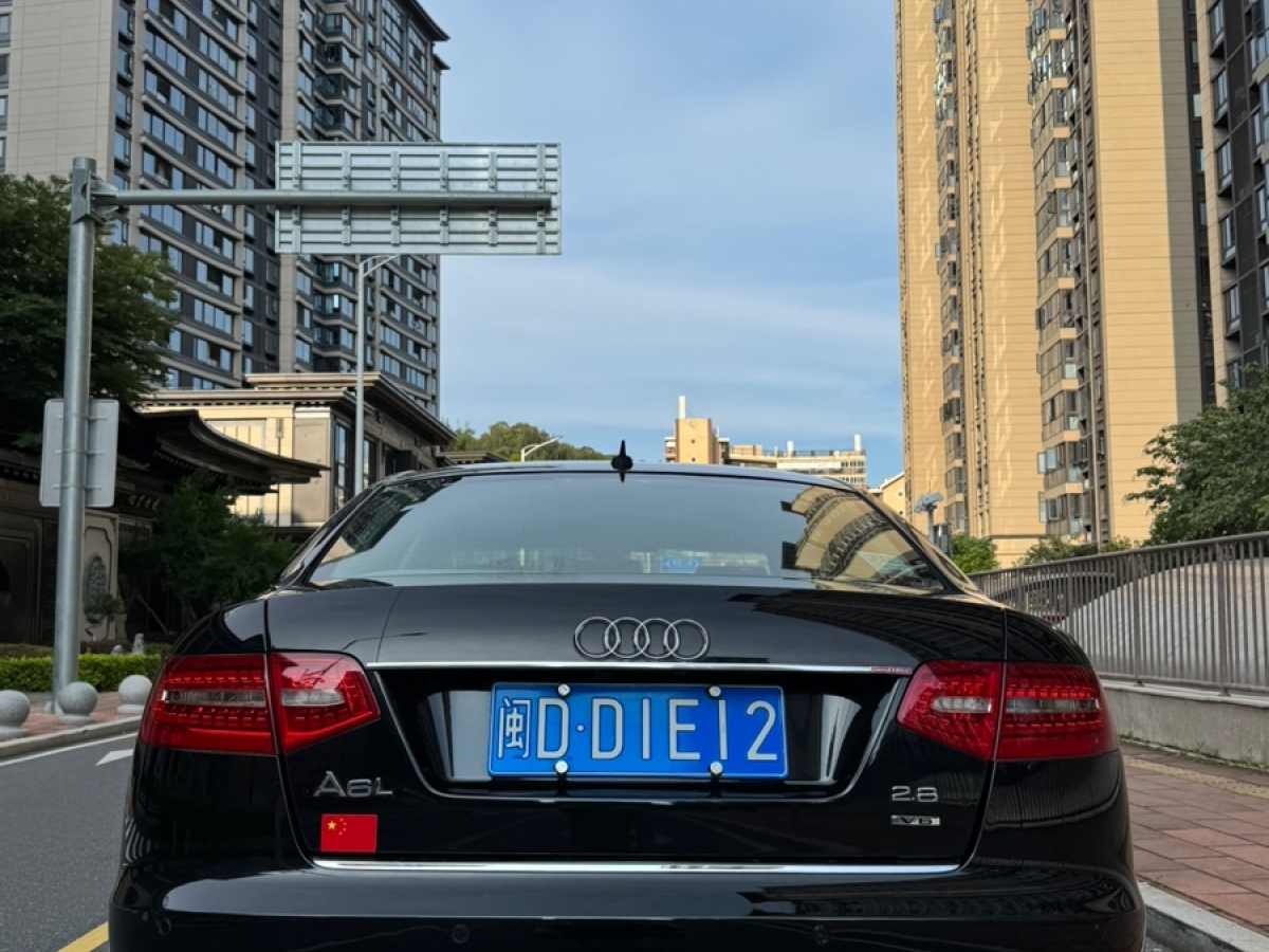 奧迪 奧迪A6L  2011款 2.8 FSI 豪華型圖片