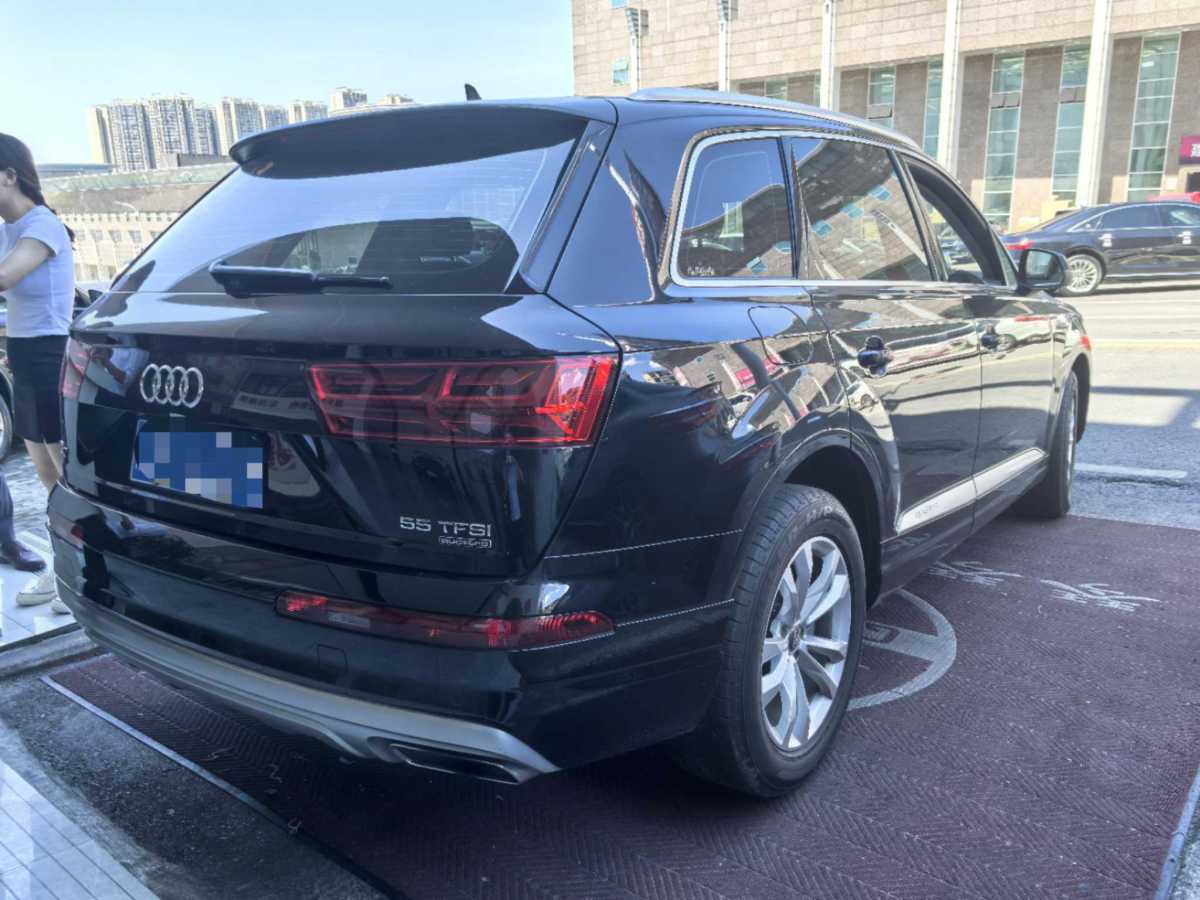 奧迪 奧迪Q7  2019款 55 TFSI 技術(shù)型圖片