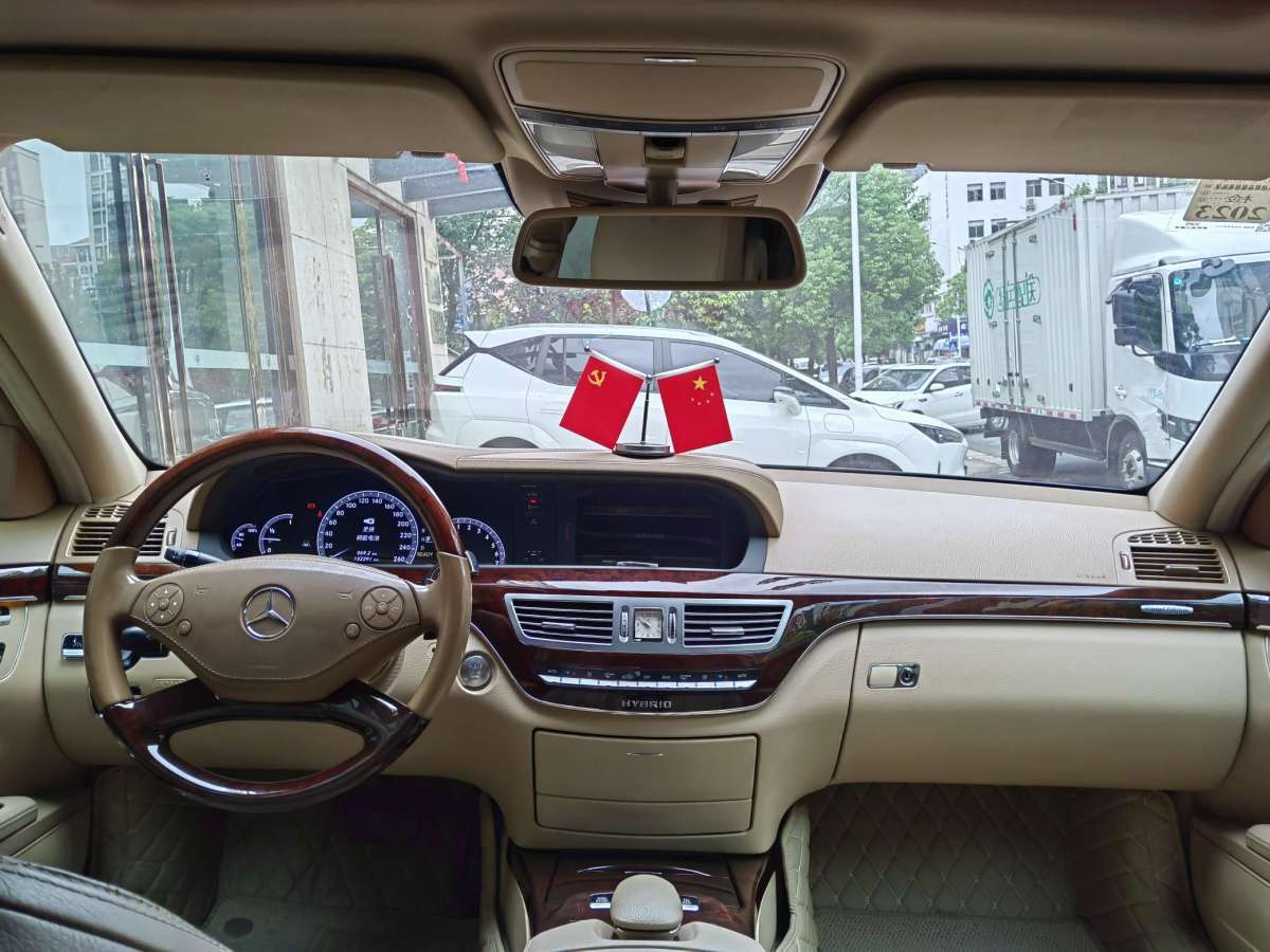 奔驰 奔驰S级  2012款 S 400 L HYBRID Grand Edition图片