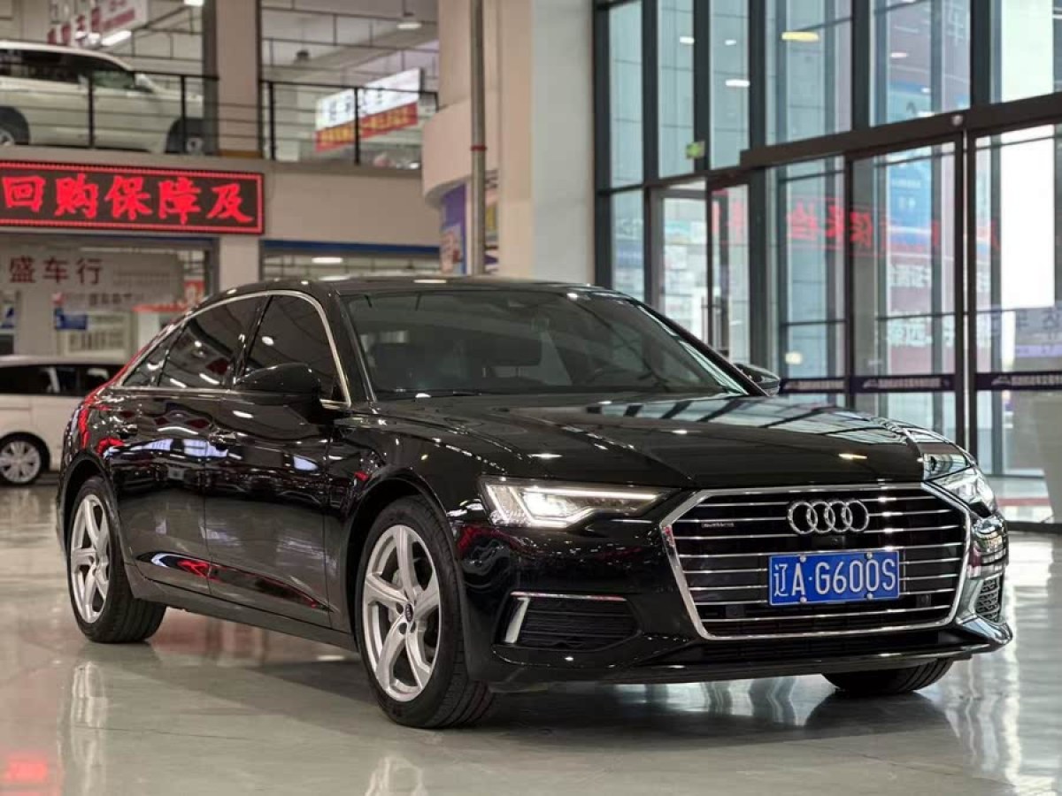 奧迪 奧迪A6L  2022款 45 TFSI quattro 臻選致雅型圖片