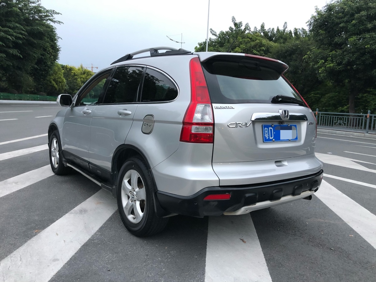 本田 CR-V  2007款 2.0L 自動四驅(qū)經(jīng)典版圖片