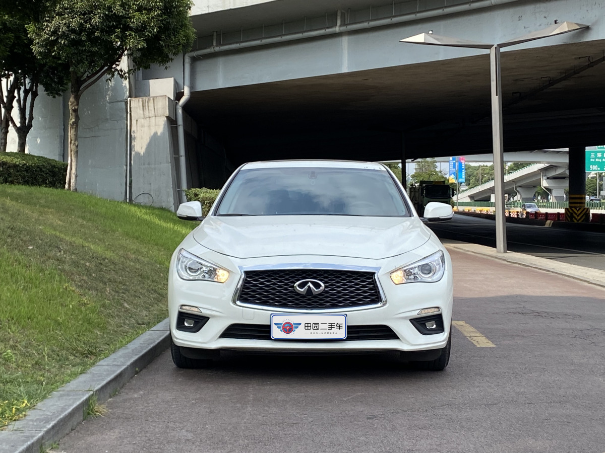 英菲尼迪 Q50L  2018款  2.0T 舒适版 国VI图片