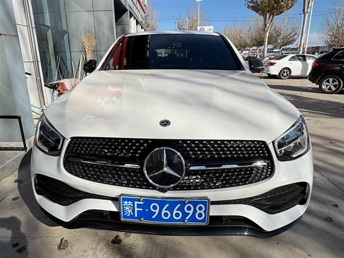 奔馳 奔馳GLC  2021款 GLC 260 4MATIC 轎跑SUV圖片