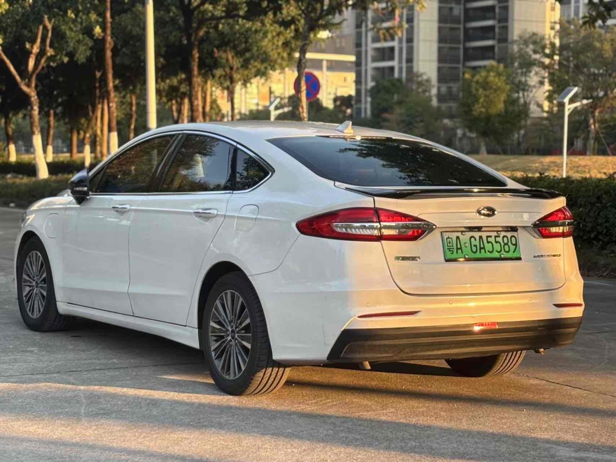 福特 蒙迪歐新能源  2018款  2.0 PHEV 智控豪華型 國(guó)VI圖片