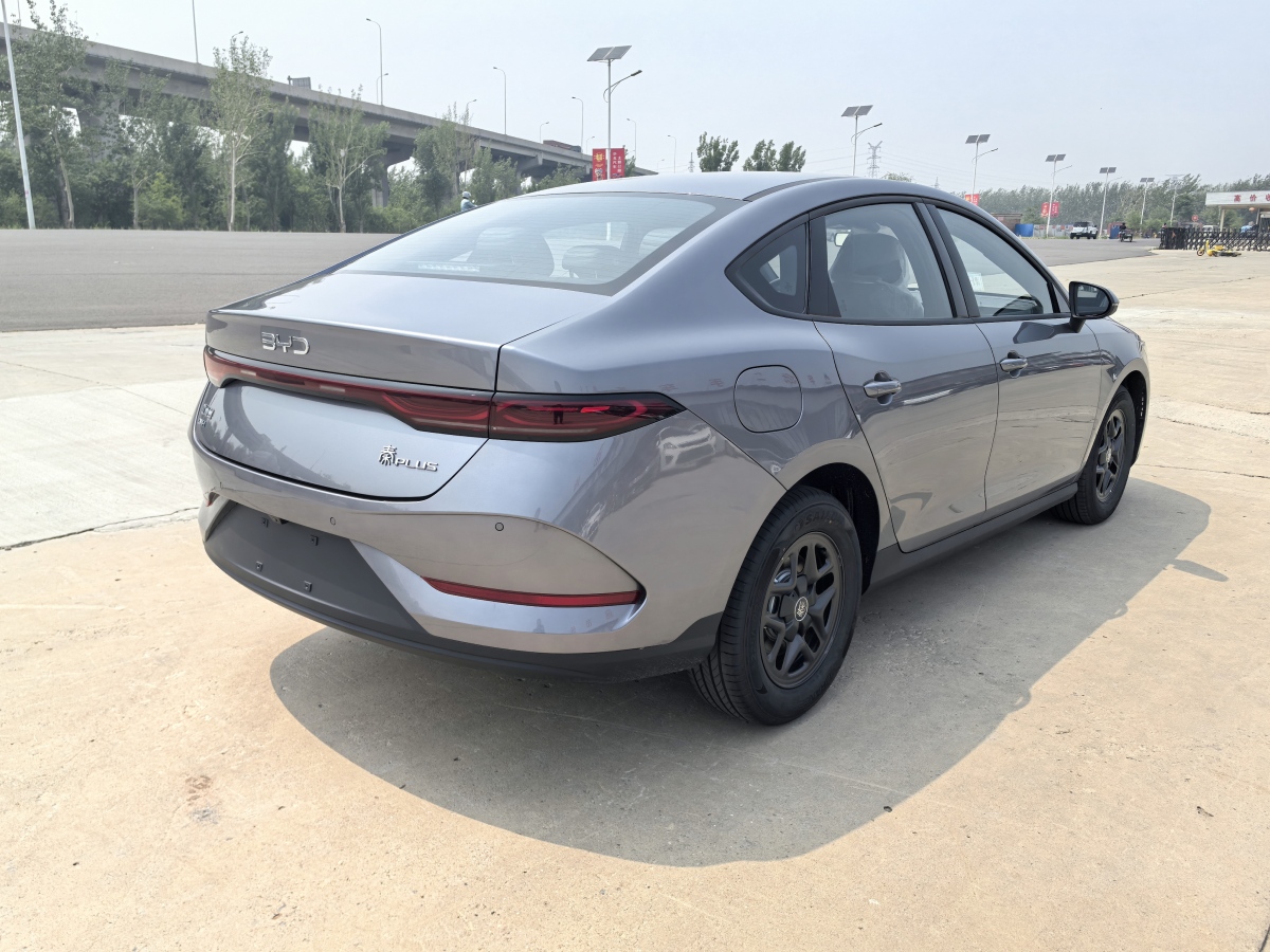 比亞迪 秦PLUS  2025款 DM-i 智駕版 55KM領(lǐng)先型圖片