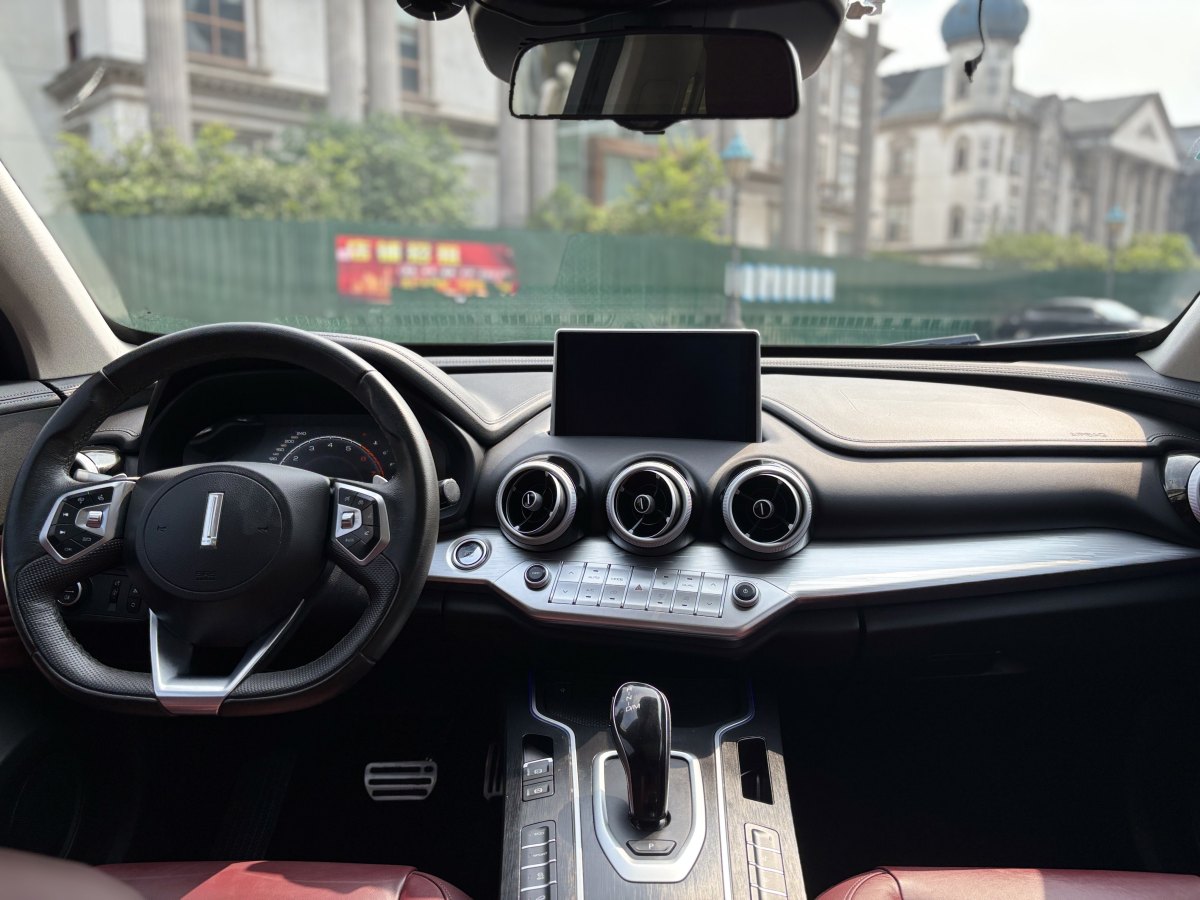 WEY VV7  2019款  升級(jí)款 2.0T 超豪型 國(guó)VI圖片