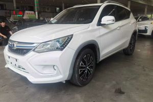 e6 比亞迪 400 豪華版
