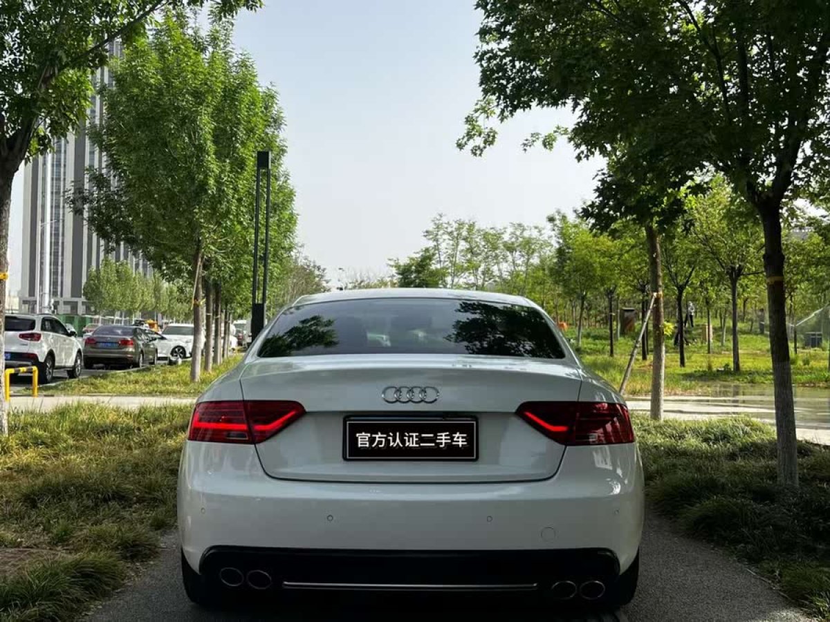 奧迪 奧迪A5  2014款 Coupe 45 TFSI風(fēng)尚版圖片