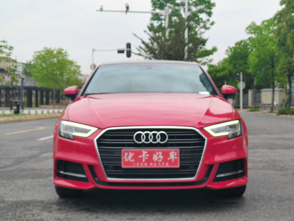 奧迪 奧迪A3  2019款 Sportback 35 TFSI 時(shí)尚型 國(guó)V圖片