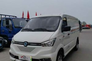 御風(fēng) 東風(fēng) V9+ 2.0T 手動(dòng)前驅(qū)多功能中軸中頂7座