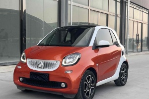 fortwo smart 1.0L 52千瓦硬頂摯愛特別版