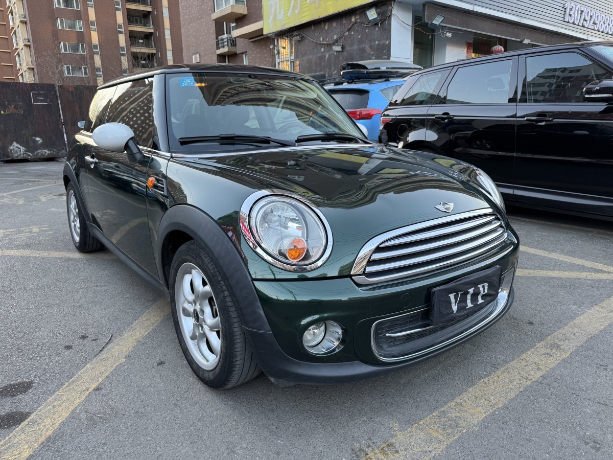 2013年4月MINI MINI  2012款 1.6L COOPER Baker Street