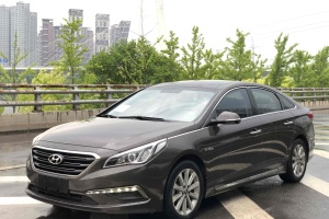 索納塔 現(xiàn)代 1.6T GLX領(lǐng)先型