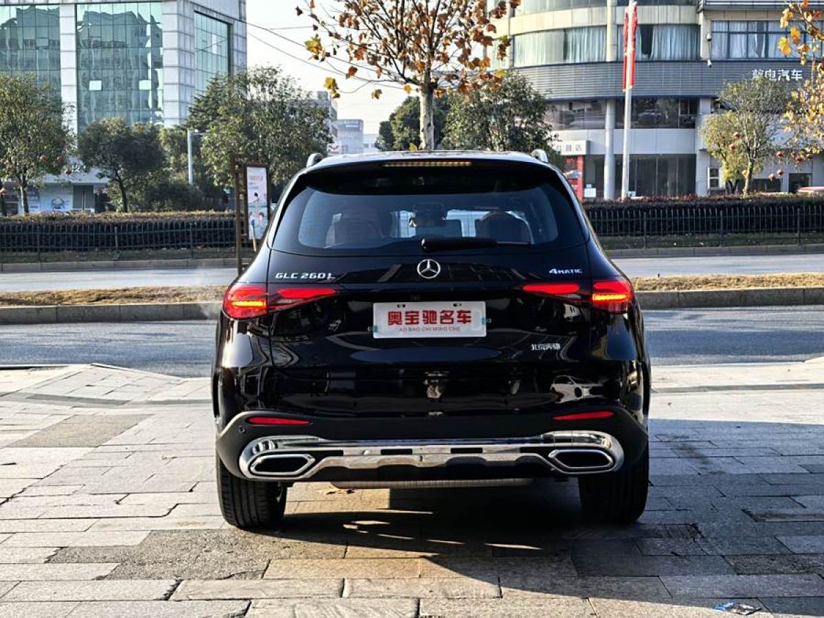 奔馳 奔馳GLC  2024款 改款 GLC 260 L 4MATIC 豪華型 5座圖片