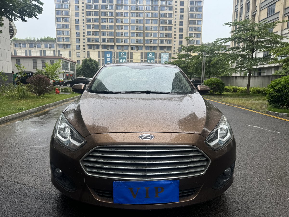 福特 福睿斯  2015款 1.5L 自動(dòng)舒適型圖片