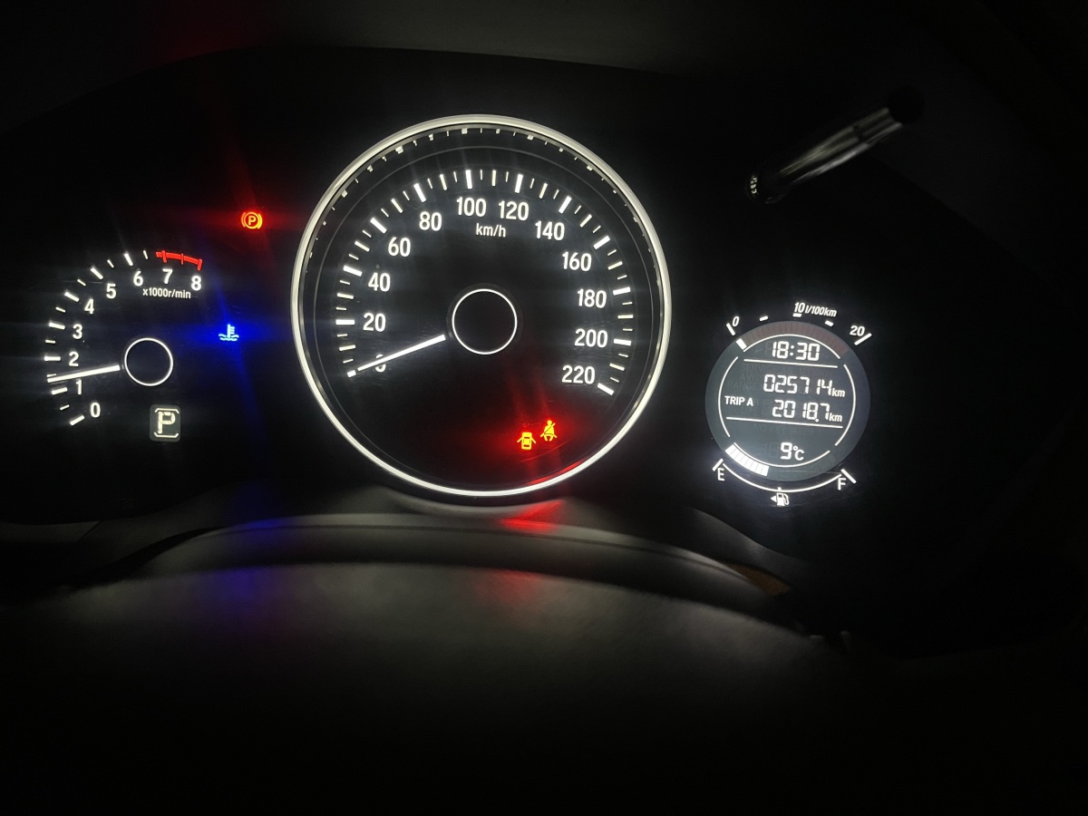 本田 缤智  2015款 1.5L CVT两驱舒适型图片
