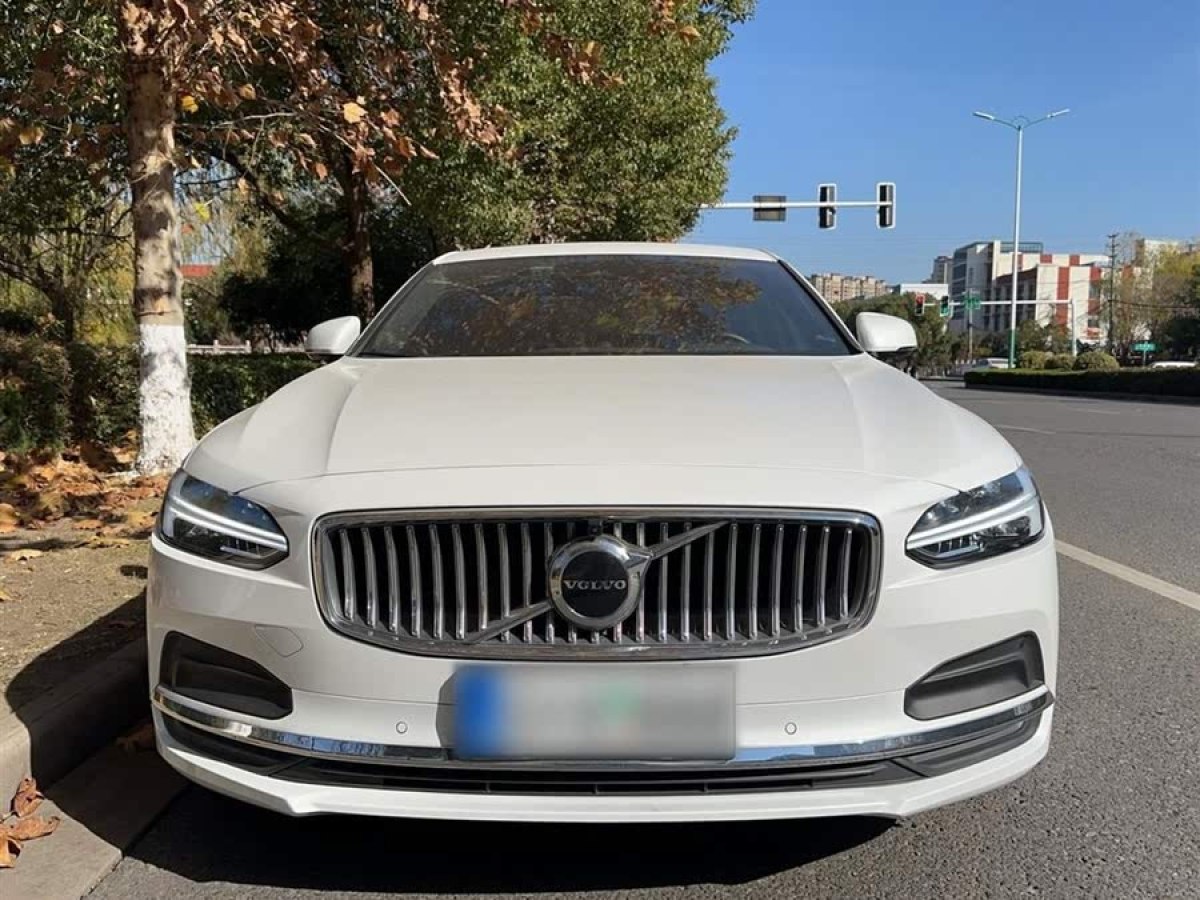 沃爾沃 S90  2022款 B5 智逸豪華版圖片