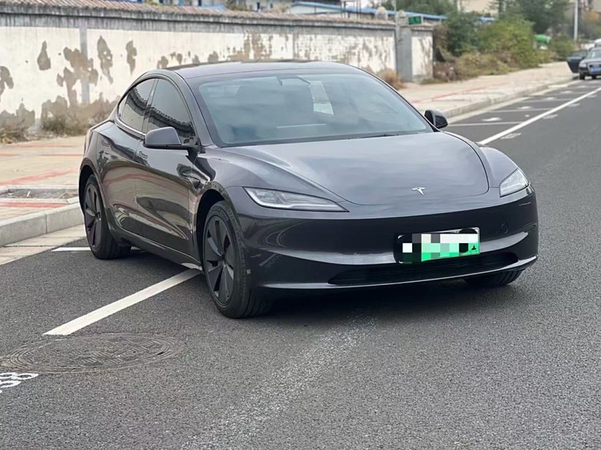 特斯拉 Model Y  2023款 后輪驅(qū)動(dòng)版圖片