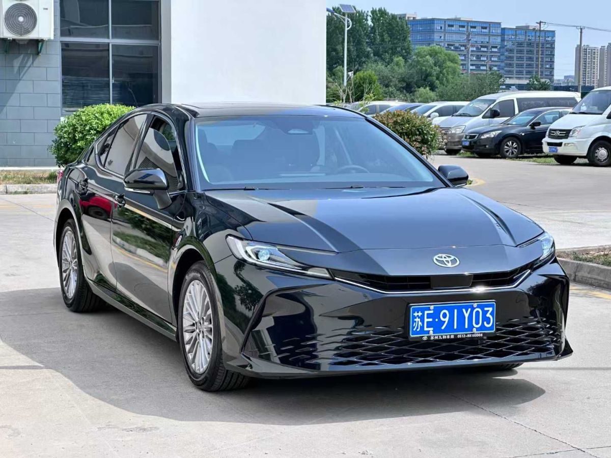 豐田 凱美瑞  2025款 雙擎 2.0HG 光輝版圖片