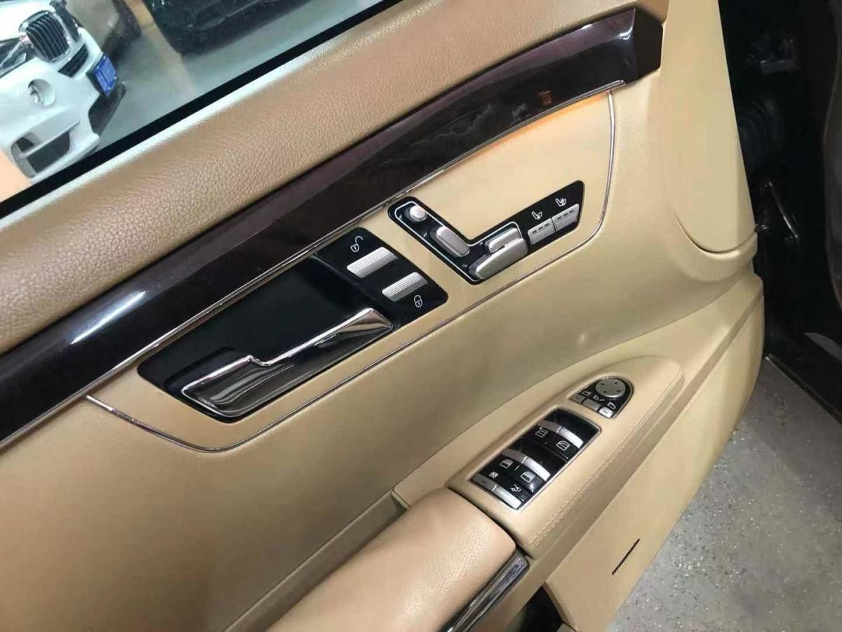 奔馳 奔馳S級  2012款 S 500 L 4MATIC Grand Edition圖片