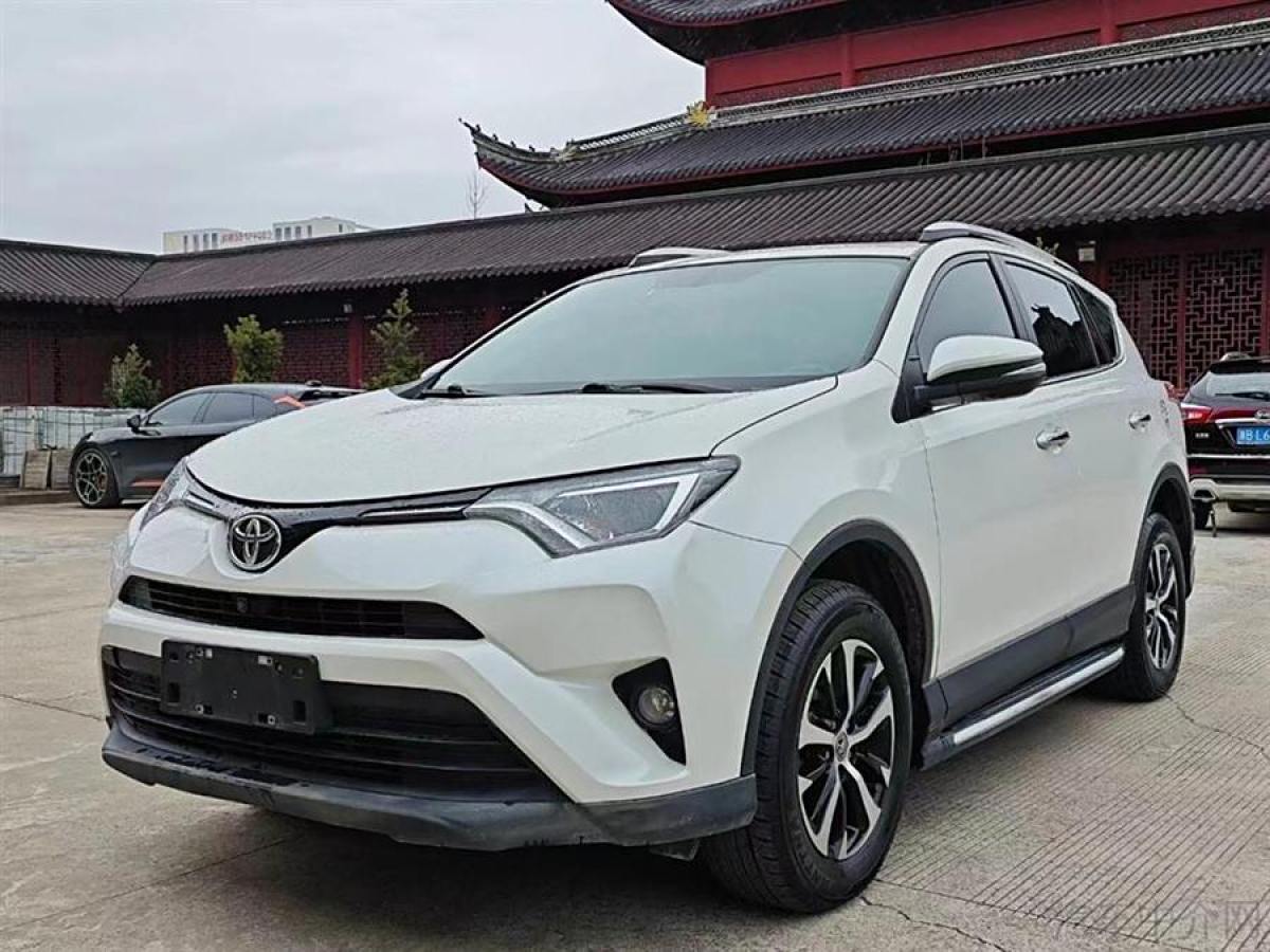 2016年9月豐田 RAV4榮放  2016款 2.0L CVT兩驅(qū)風尚版