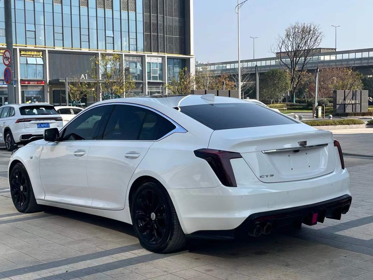 凱迪拉克 CT6  2020款 28T 領(lǐng)先超級巡航型圖片