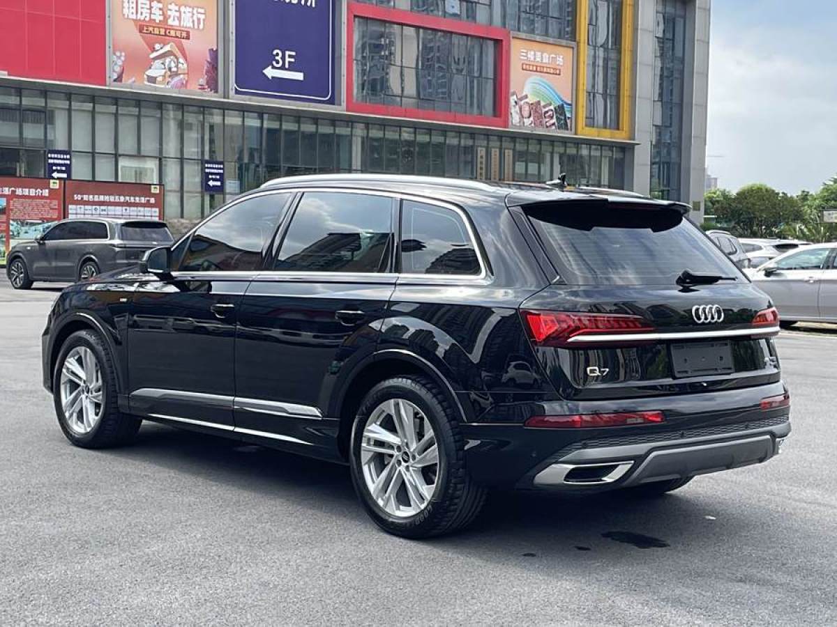 奧迪 奧迪Q7  2022款 45 TFSI quattro S line豪華型圖片