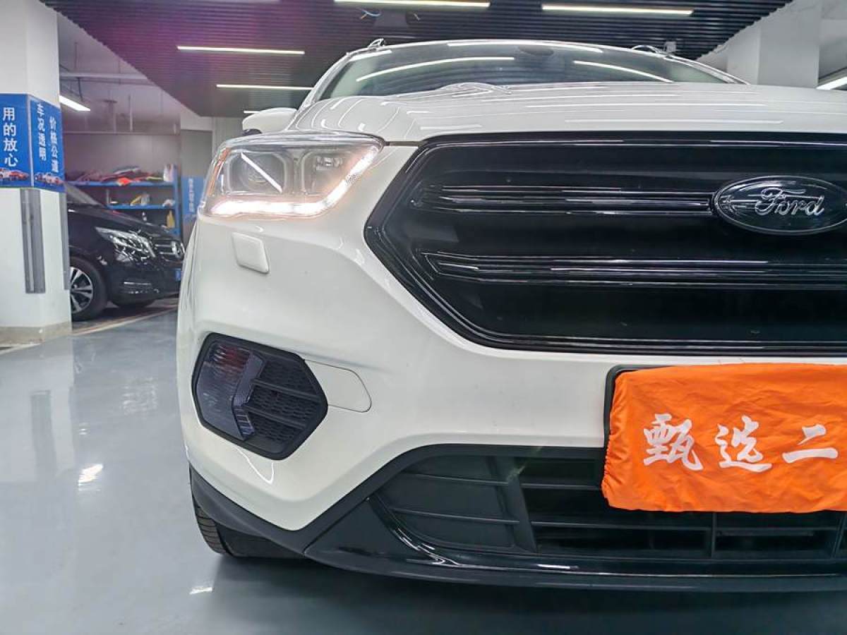 福特 翼虎  2019款 EcoBoost 180 兩驅(qū)豪翼型圖片