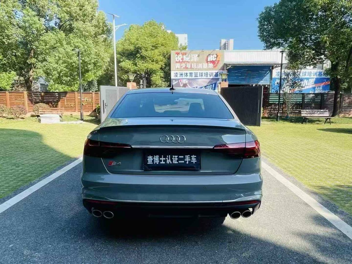 奧迪 奧迪RS 4  2021款 RS4 Avant 暗金版圖片