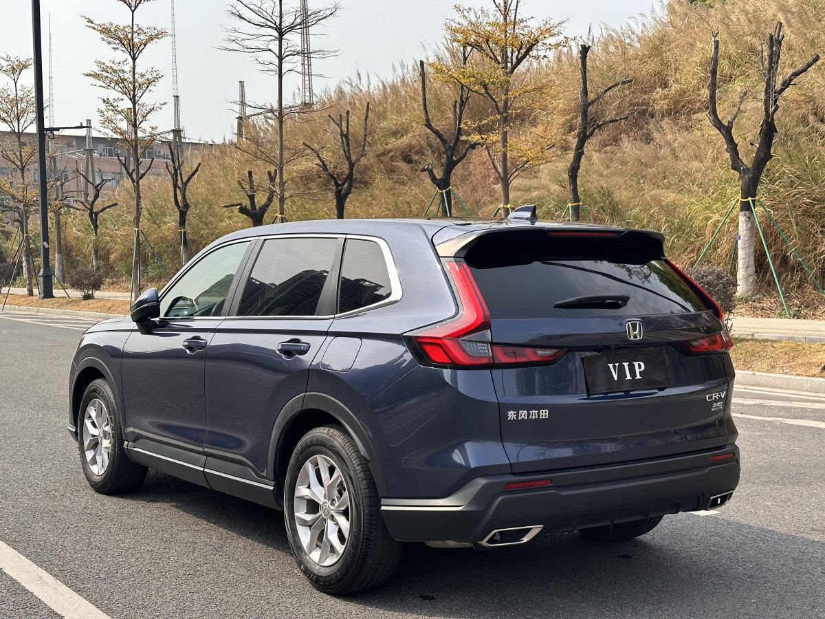 本田 CR-V  2023款 240TURBO 兩驅(qū)睿型版 5座圖片