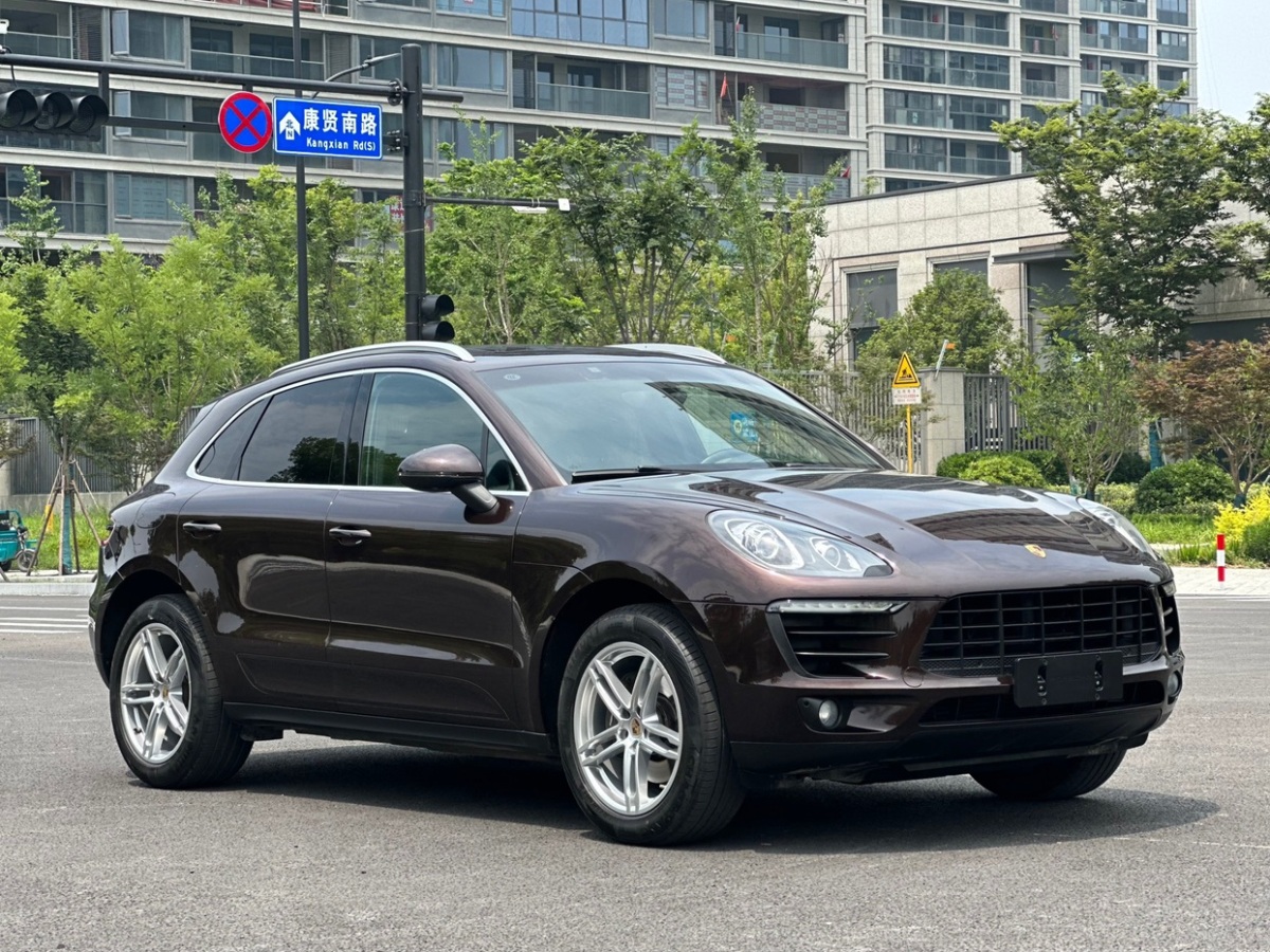 保時(shí)捷 Macan  2014款 Macan 2.0T圖片