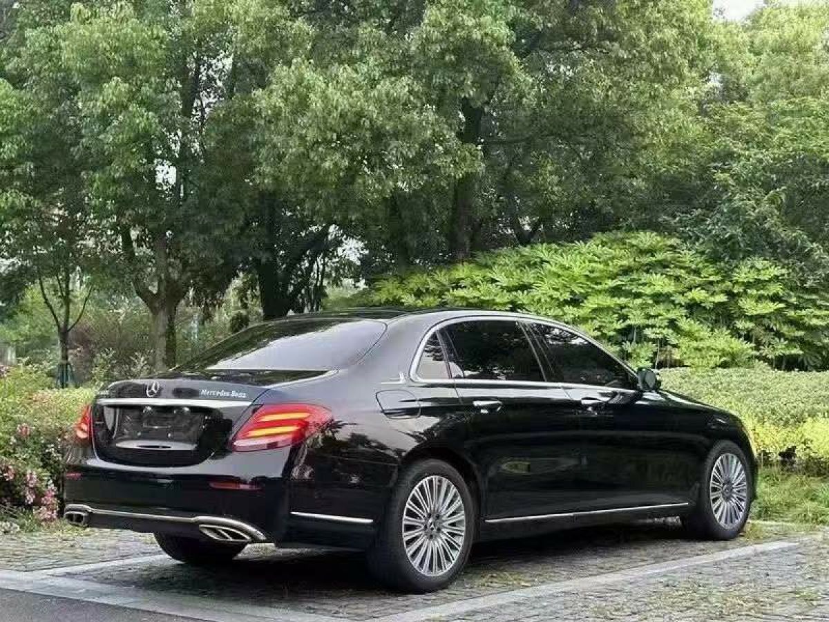 奔馳 奔馳E級  2020款 E 300 L 豪華型圖片