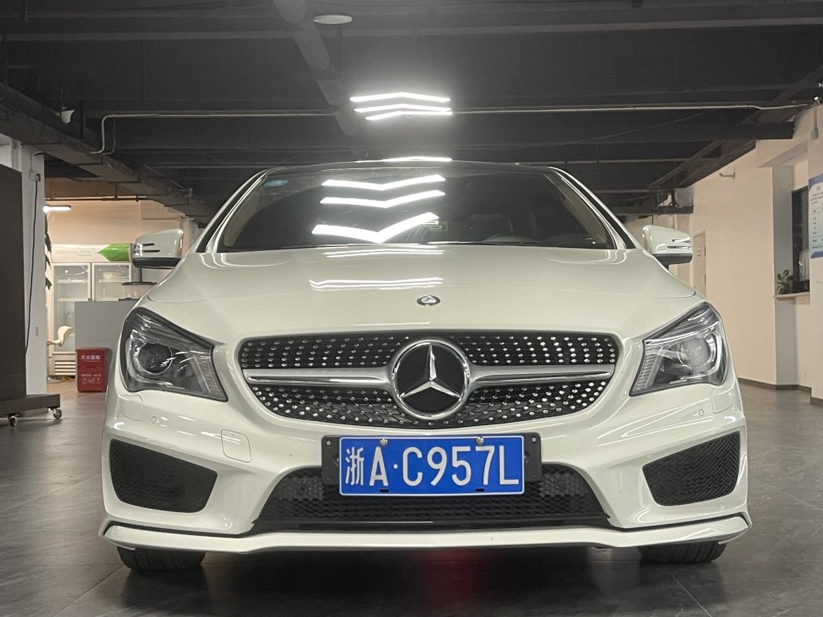 2015年8月奔馳 奔馳CLA級  2016款 改款 CLA 220 4MATIC