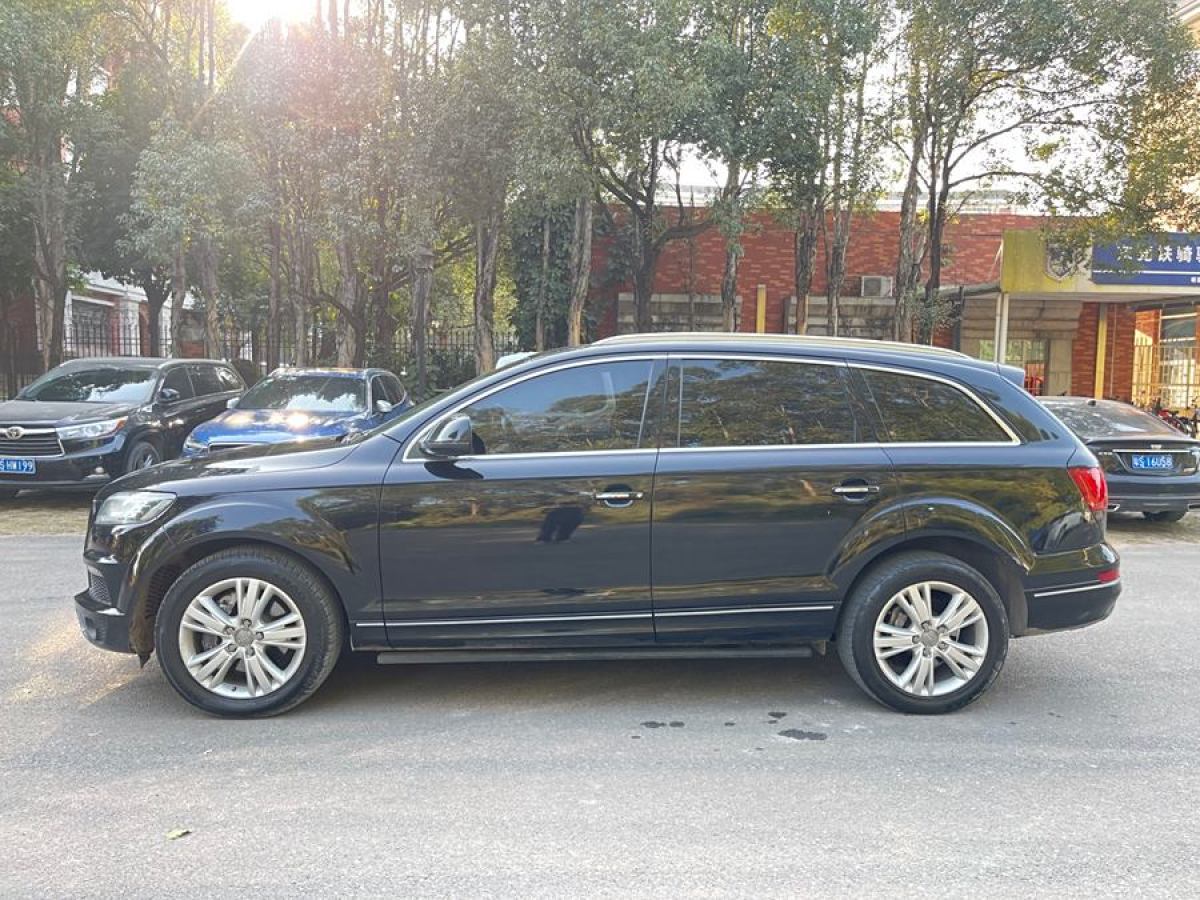 奧迪 奧迪Q7  2010款 3.0 TDI quattro 領先型圖片