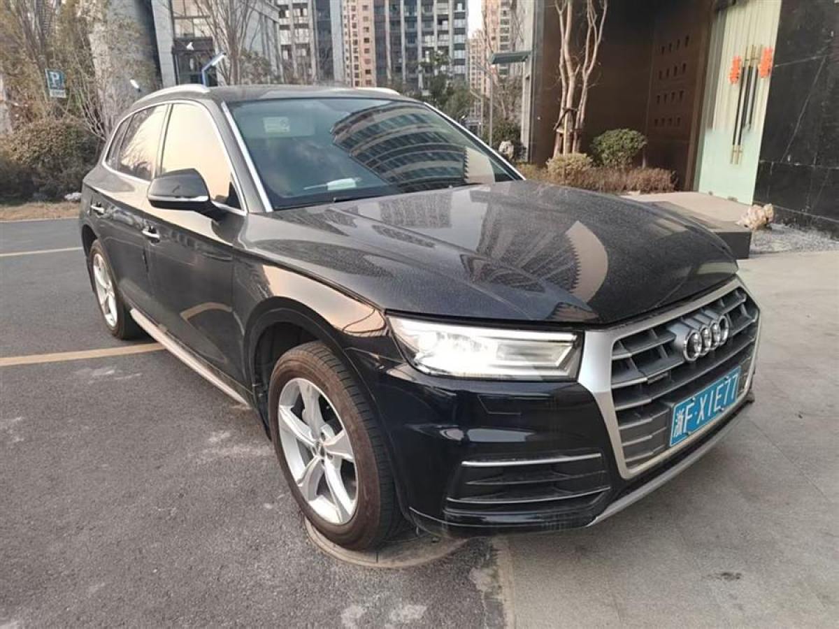 奧迪 奧迪Q5L  2018款  40 TFSI 榮享進(jìn)取型 國VI圖片