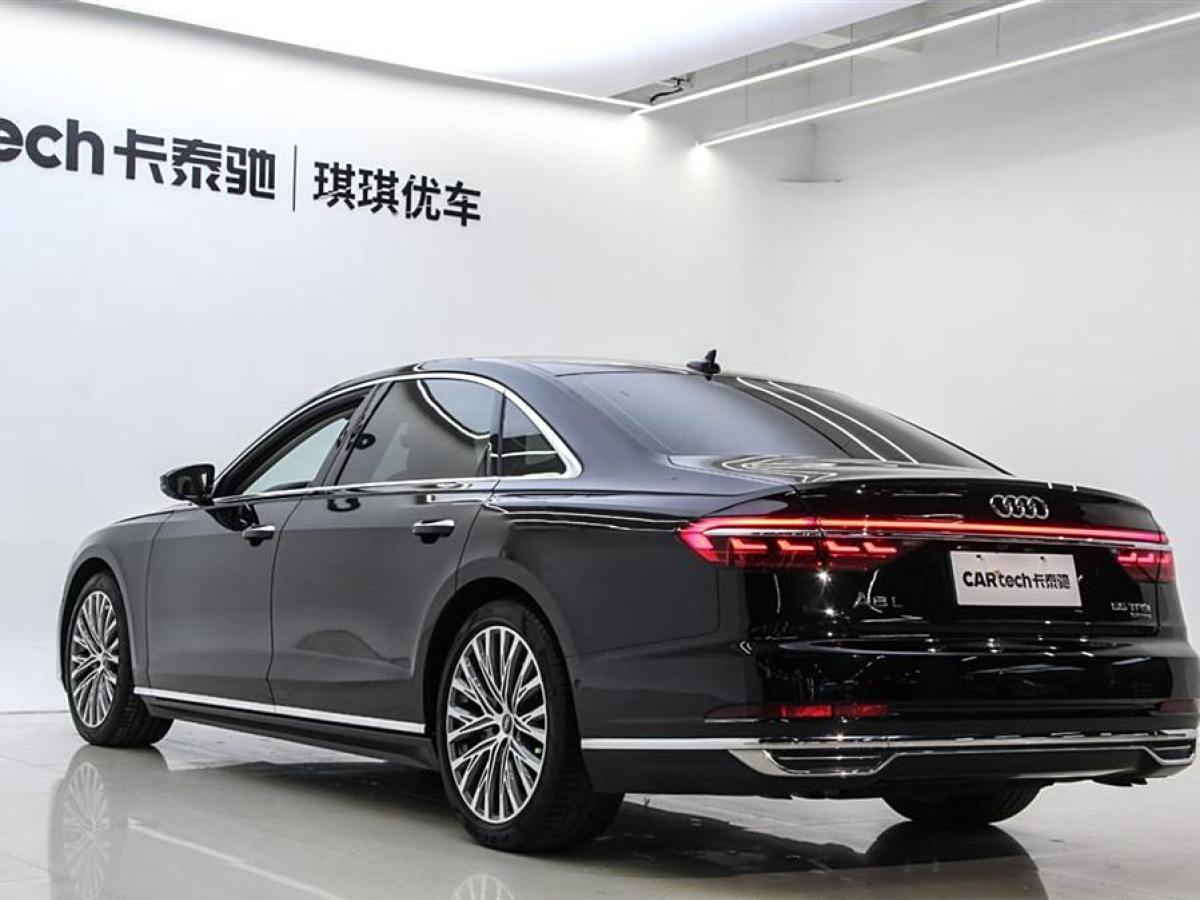 奧迪 奧迪A8  2022款 A8L 55 TFSI quattro 豪華型典藏版圖片