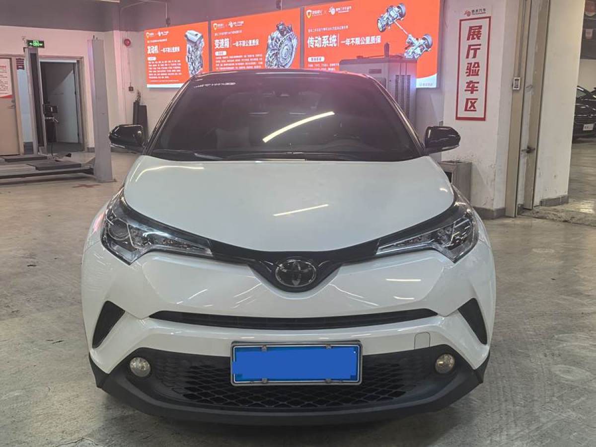 2021年3月豐田 C-HR  2020款 2.0L 豪華版