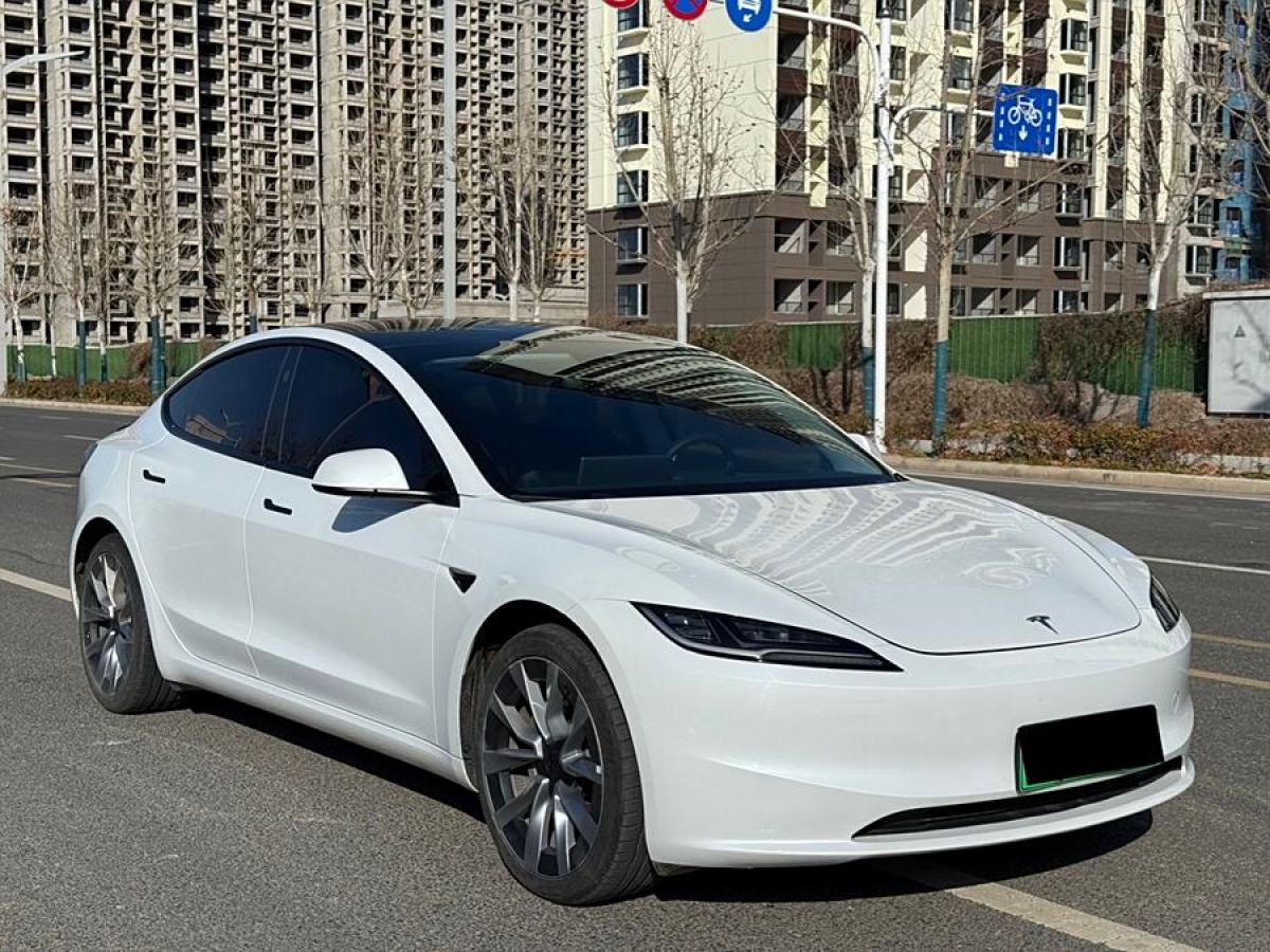 特斯拉 Model Y  2022款 改款 后輪驅(qū)動版圖片