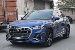 奧迪Q3 奧迪 40 TFSI 時尚致雅型