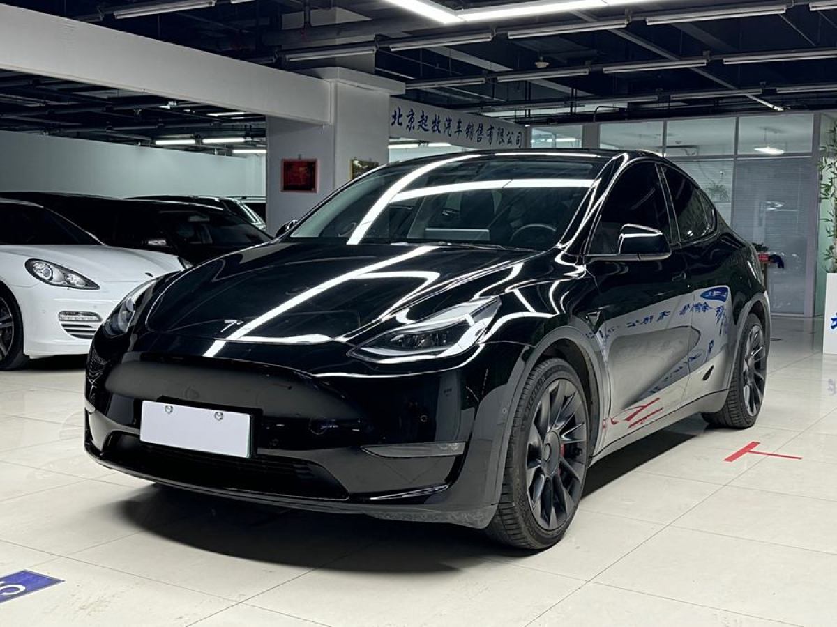 2021年11月特斯拉 Model 3  2021款 改款 標準續(xù)航后驅升級版